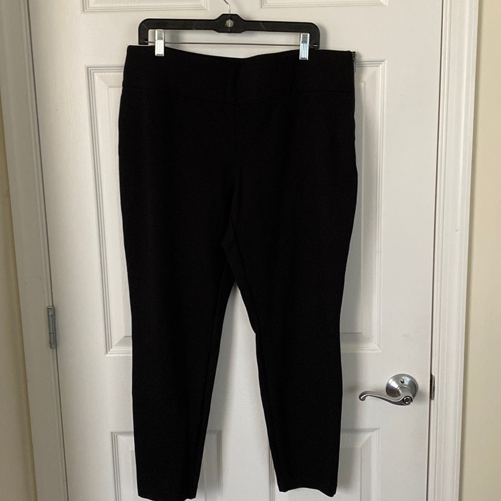 Bar III Pull On Ponte Leggings in Black with Side Zipper Detail Women’s Size XXL